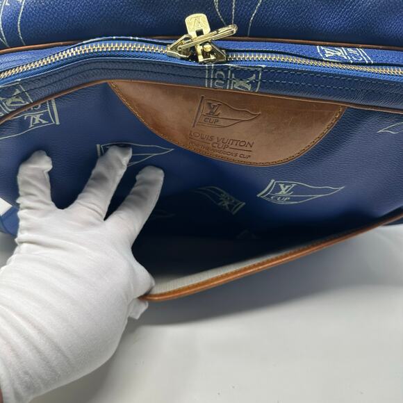 Louis Vuitton LV Cup Blue Monogram Sail Sac Cowes Messenger Bag - Picture 12 of 16